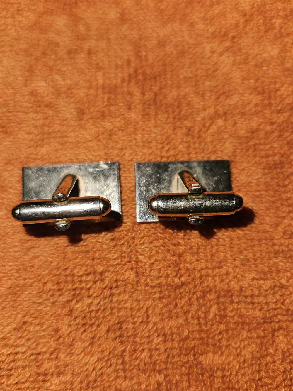 Rectangular Ribbed Cufflinks - Men's Accessories - Picture 4 of 5
